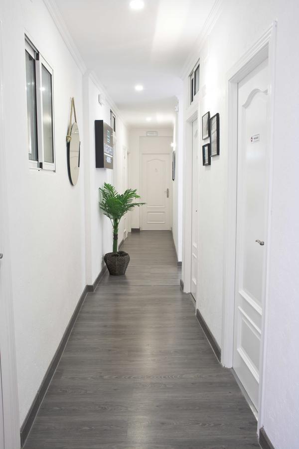 Hostal Guestped Madrid Esterno foto